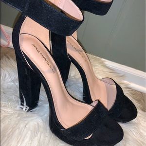FASHION NOVA VELVET HEELS
